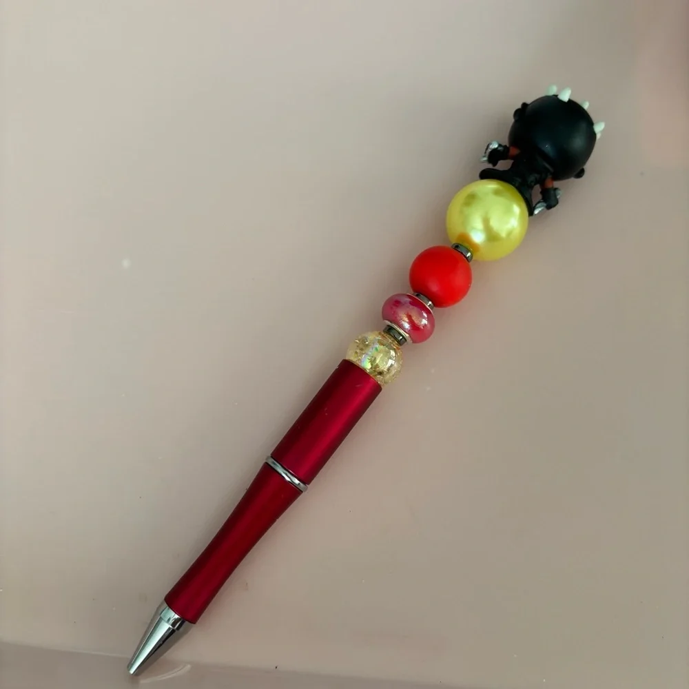 Disney Doorables: Star Wars: Darth Maul handmade beaded pen
